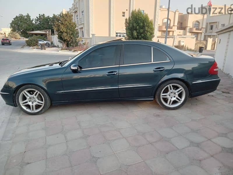 مرسيدس E500 قوة في الطريق و اقتصاد في البنزين 3