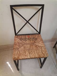 used chairs,4 piece only in 12 riyal