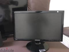 used but neat and clean Samsung 18.5” led monitor