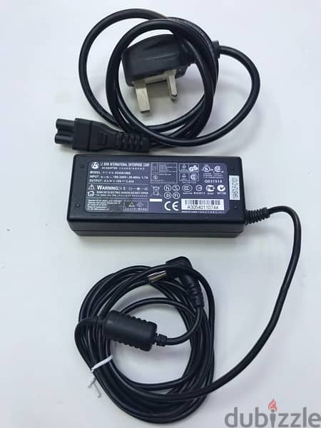 hp Lenovo dell brand laptop charger adapter orginal used 7