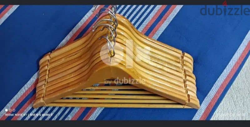 wooden clothes hanger 1