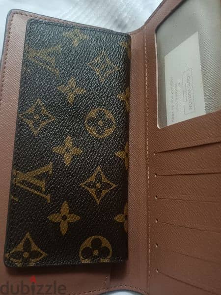 محفظة نسائية Women's wallet LOUIS VUITTON 8