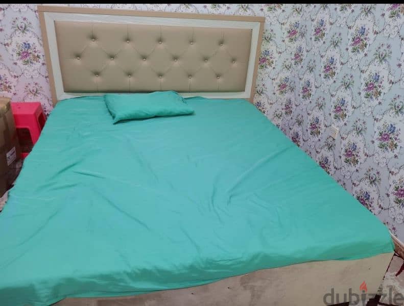 strong bed for sale 1