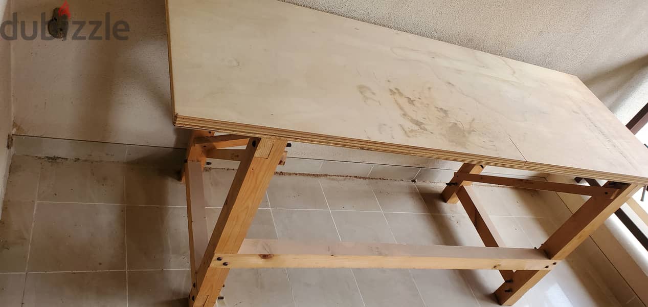 Workbench / Table 2