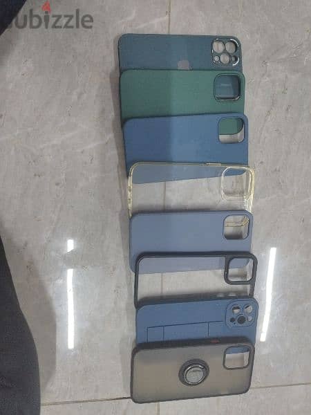 iPhone 12 pro max 8 covers 0