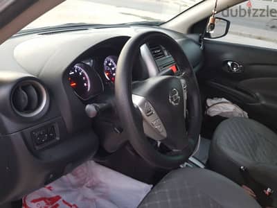 Urgent Selling Good car neet and clean Nissan virsa Lana kya hai ki