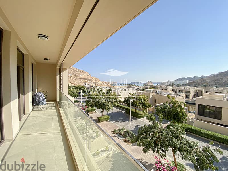 2 Bed Sea View LARGE Apartment - Muscat Bay 1
