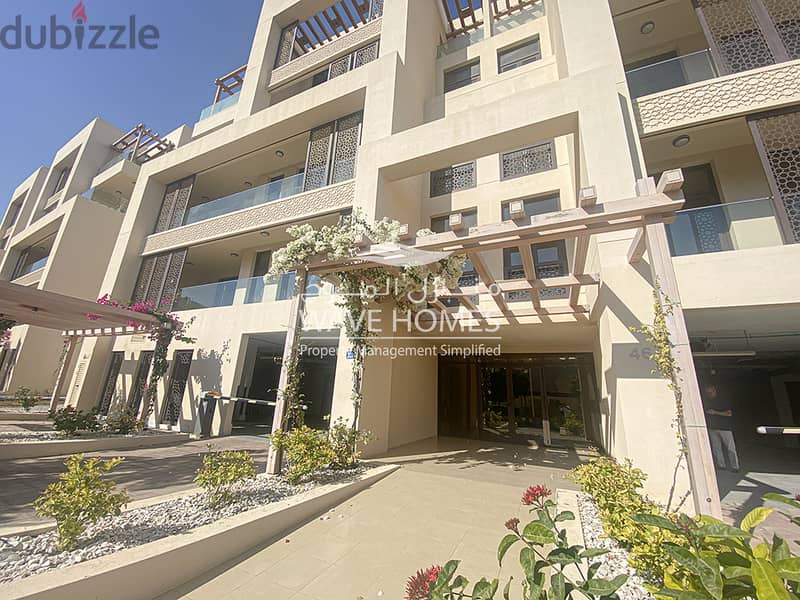 2 Bed Sea View LARGE Apartment - Muscat Bay 15