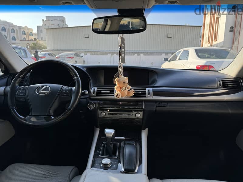 Lexus LS460L 2015 3
