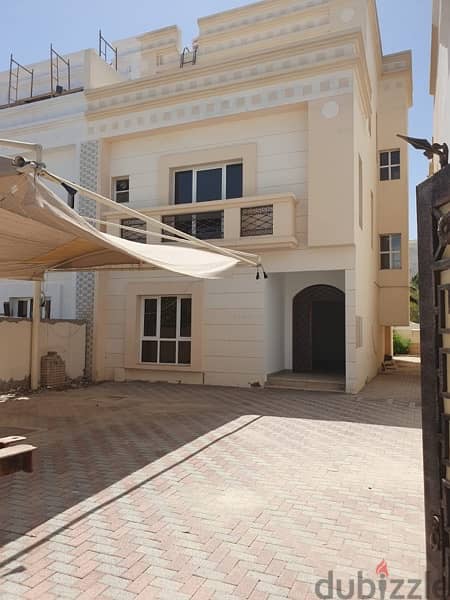 Villa for Sale in Al Azaiba 6 Bedrooms 3