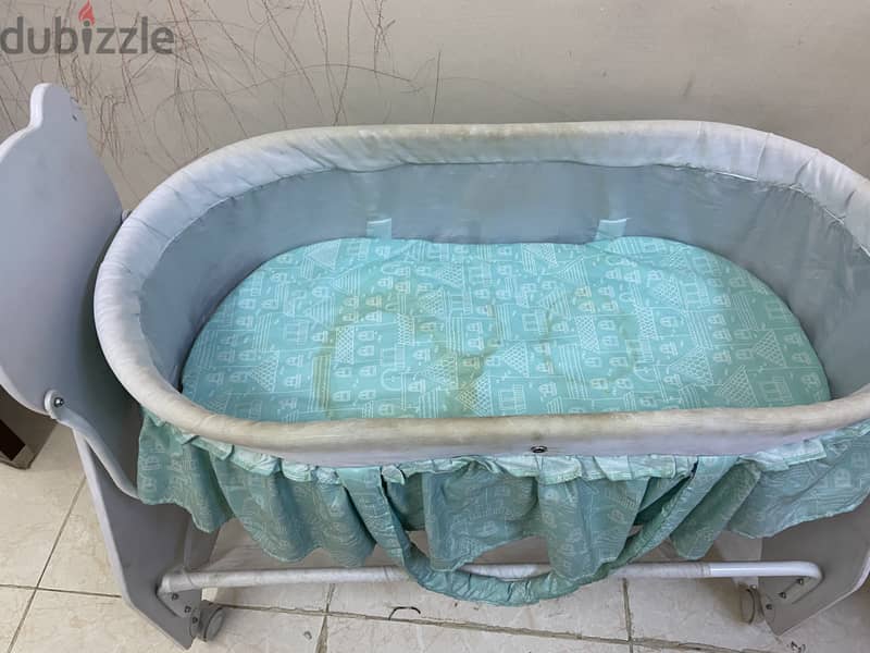 Used Baby crib for sale 1