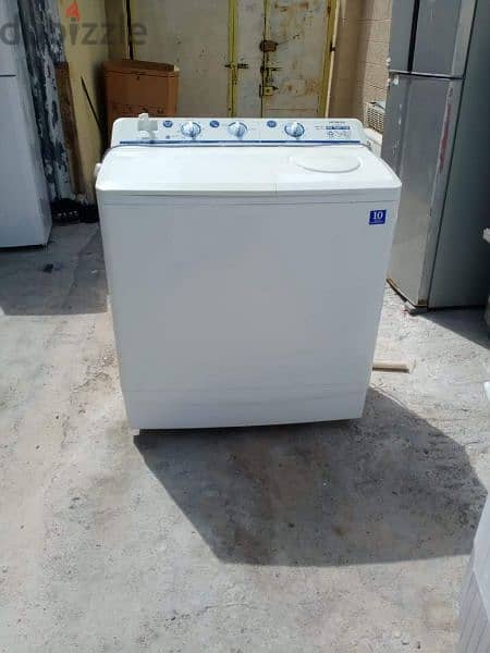 Hitachi washing machine good quality  14 kg skin 12 9