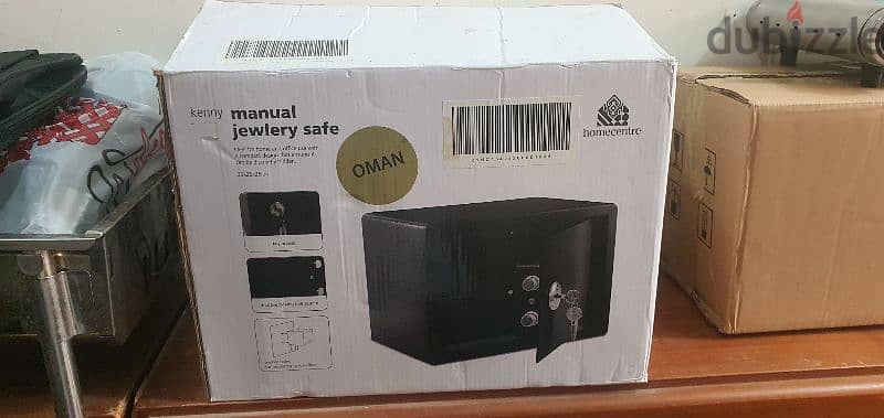 New metal safe 1