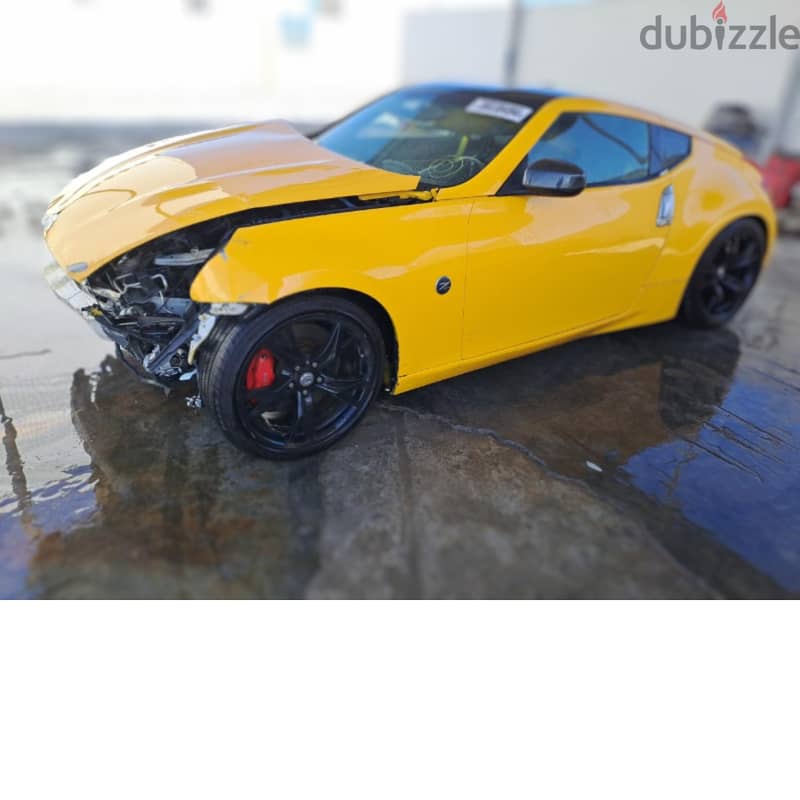 NISSAN 370Z  FOR SALE WITH FRONT ACCIDENT. CONTACT 99194002 1