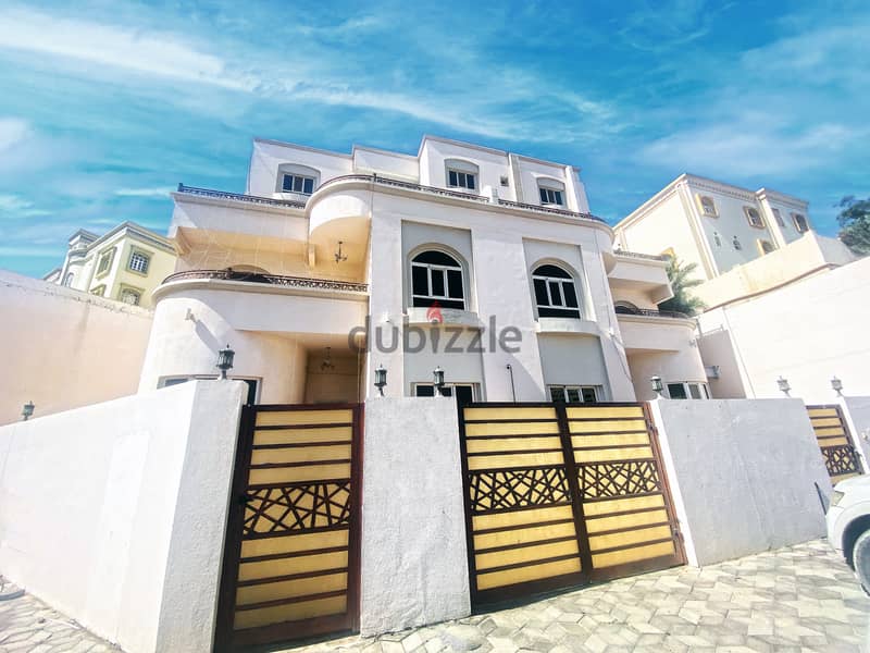 Spacious 6+1 BHK Villa for Rent in Bousher PPV195 0