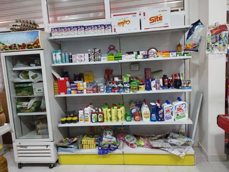 cold store for sale good location par day sele80_ 90 rial 2