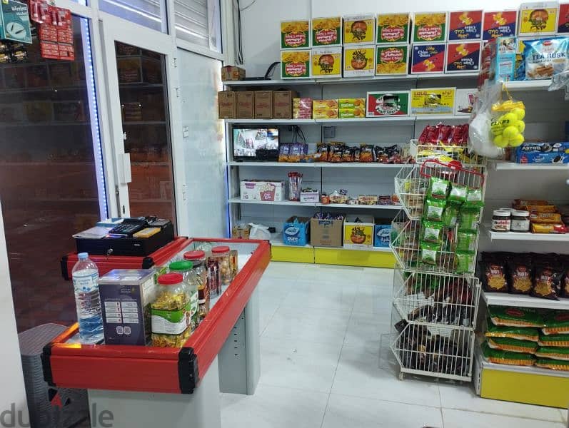 cold store for sale good location par day sele80_ 90 rial 9