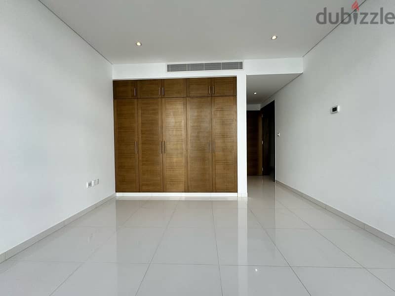 2 Bedroom apartment for rent in Al Mouj area 7