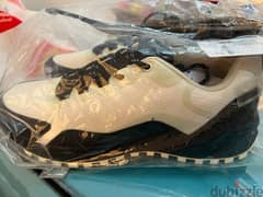 Shoes size 45 new never used