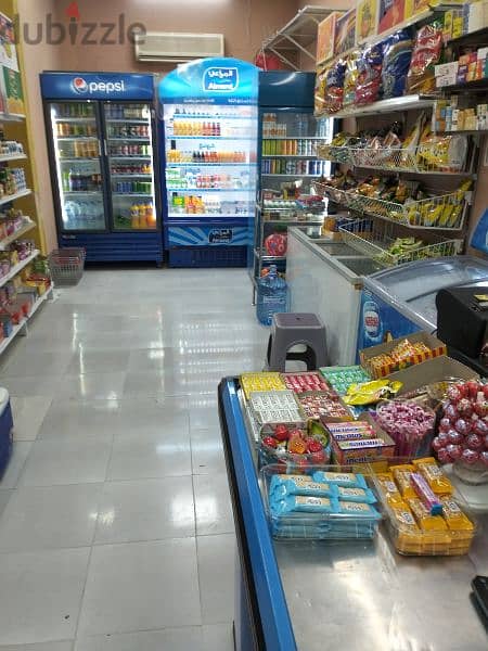 this is a good shop ( shop rent 100 OMR after one day sale 80+ OMR 3