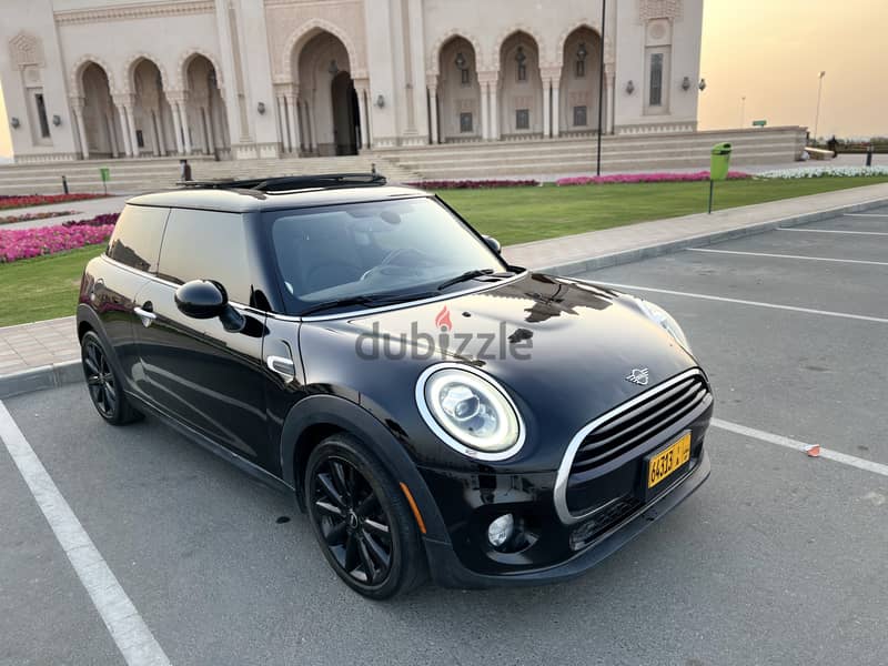Mini cooper twin-turbo 2019 New car سياره خاليه من اي عيوب 1