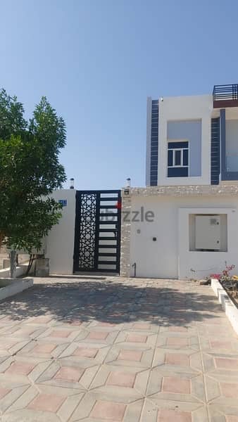 Villa Furnished with Garden near express highway and Muscat Mall 18
