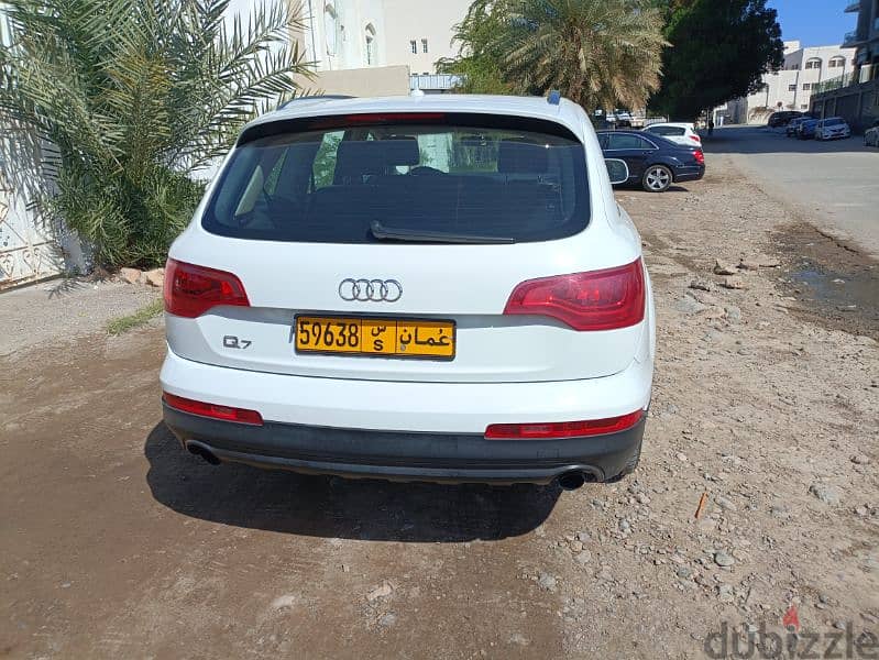 Audi Q7. European expat leaving 5