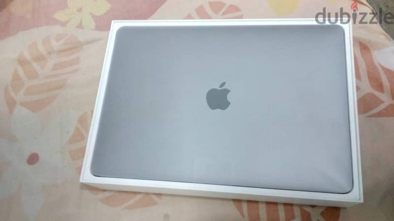 apple MacBook Pro 13.3 Inch 3