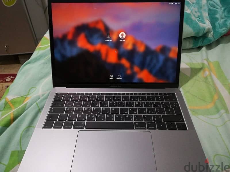 apple MacBook Pro 13.3 Inch 4