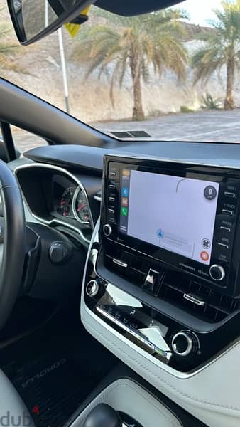 Corolla SE 2022  قابلة للتمويل والضمان بحالة الوكالة بلون مميز 9