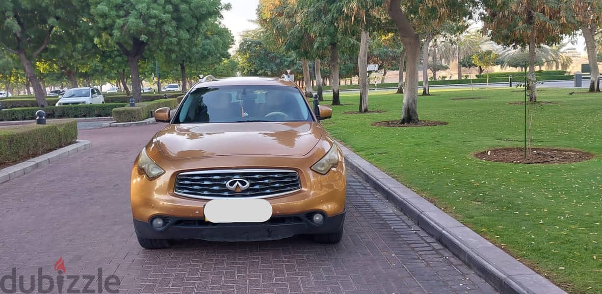 Infiniti FX35 2009 model expat driven car for sale 8