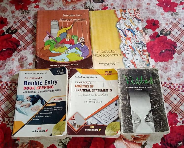 Class 10,11,12,cbse guides and text books for sale 2