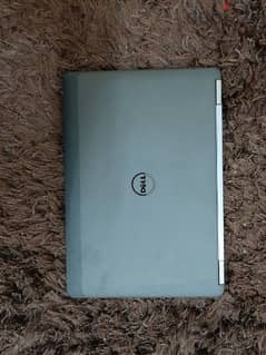 Dell ultrathin notebook Special edition
Touchscreen 
Core i7 6th