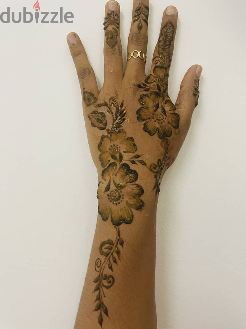 Henna Artist 1