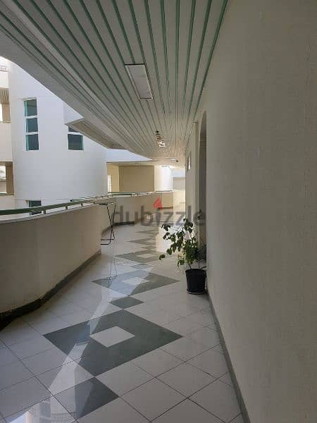 shared accommodation in Al khuwair 7