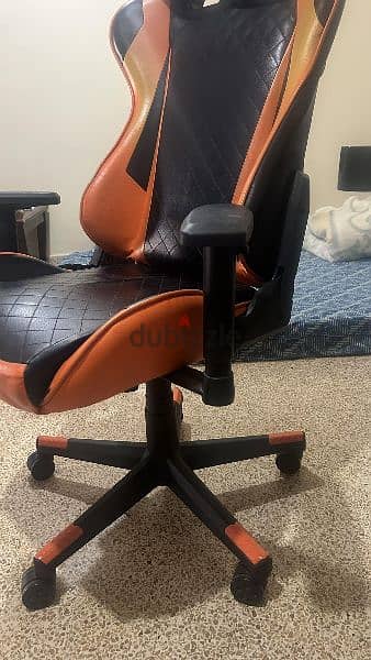 gameing chair 1