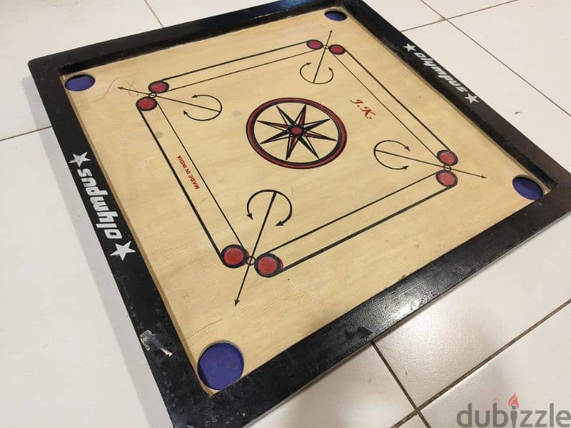 Carom board available in good condition 0