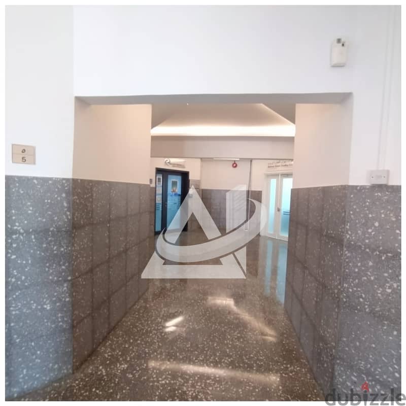 ADC603**  260 sqm Office for rent in Al Khuwair 5