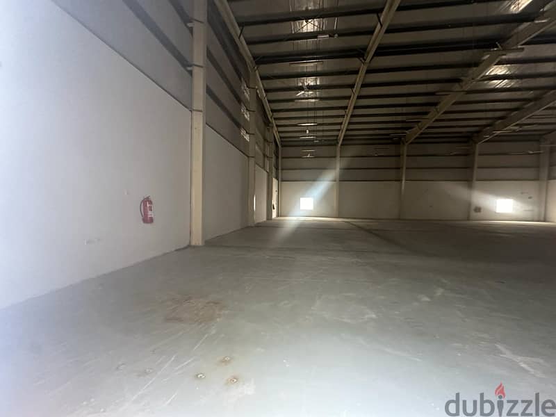 Available now Fully fitted Warehouse located in misfah, build up si 5