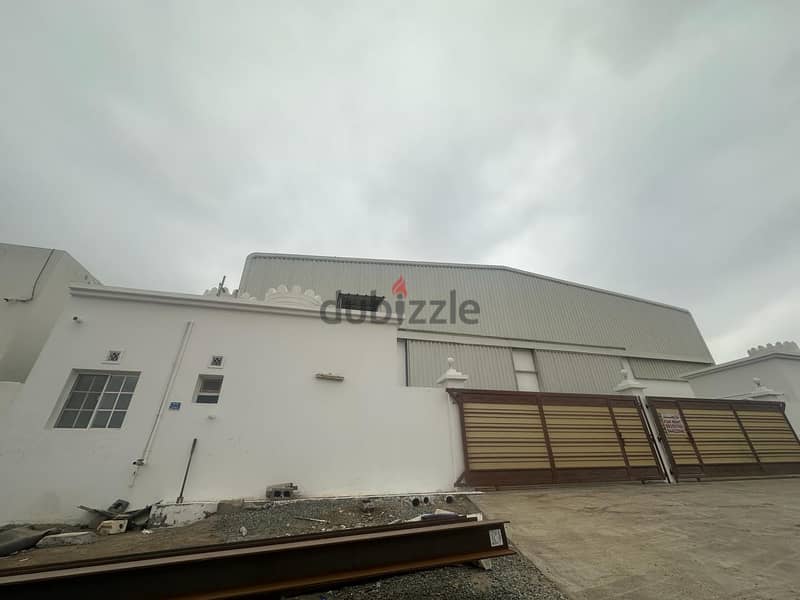 Available now Fully fitted Warehouse located in misfah, build up si 6