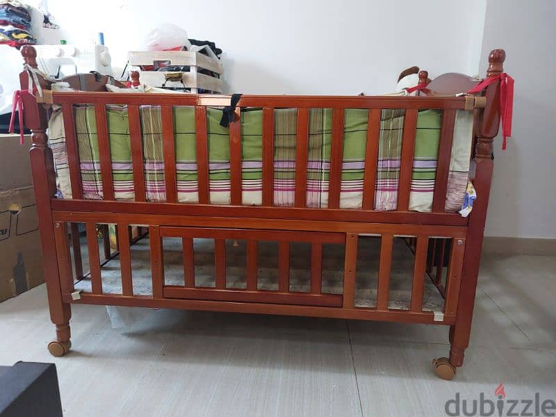 Baby crib 1