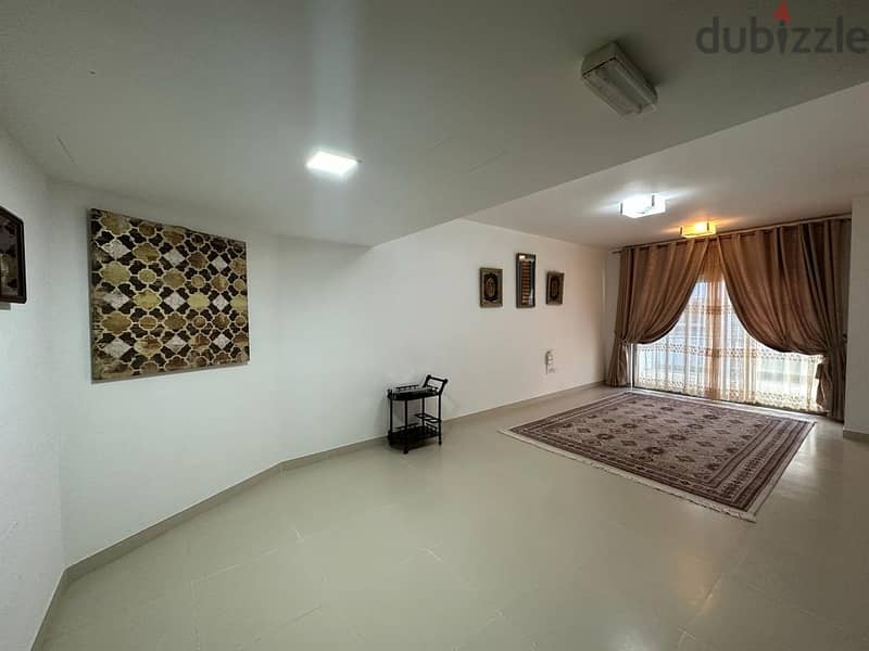2 BR Apartment with Shared Pool & Gym – Muscat Hills 3