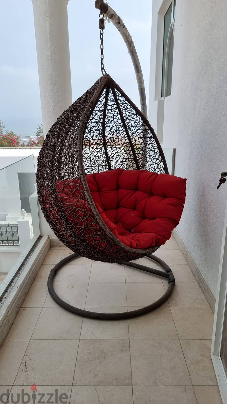 Glass egg online chair