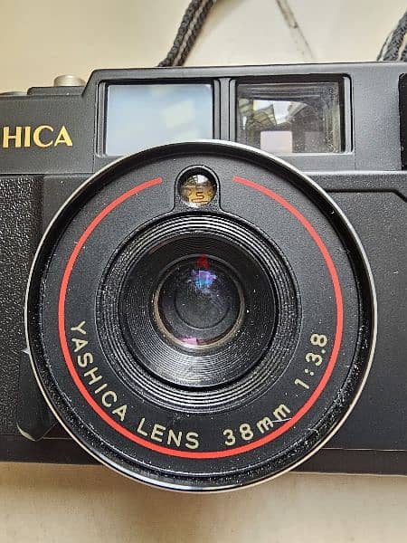 Yashica mf-2 super dx 35mm camera 4
