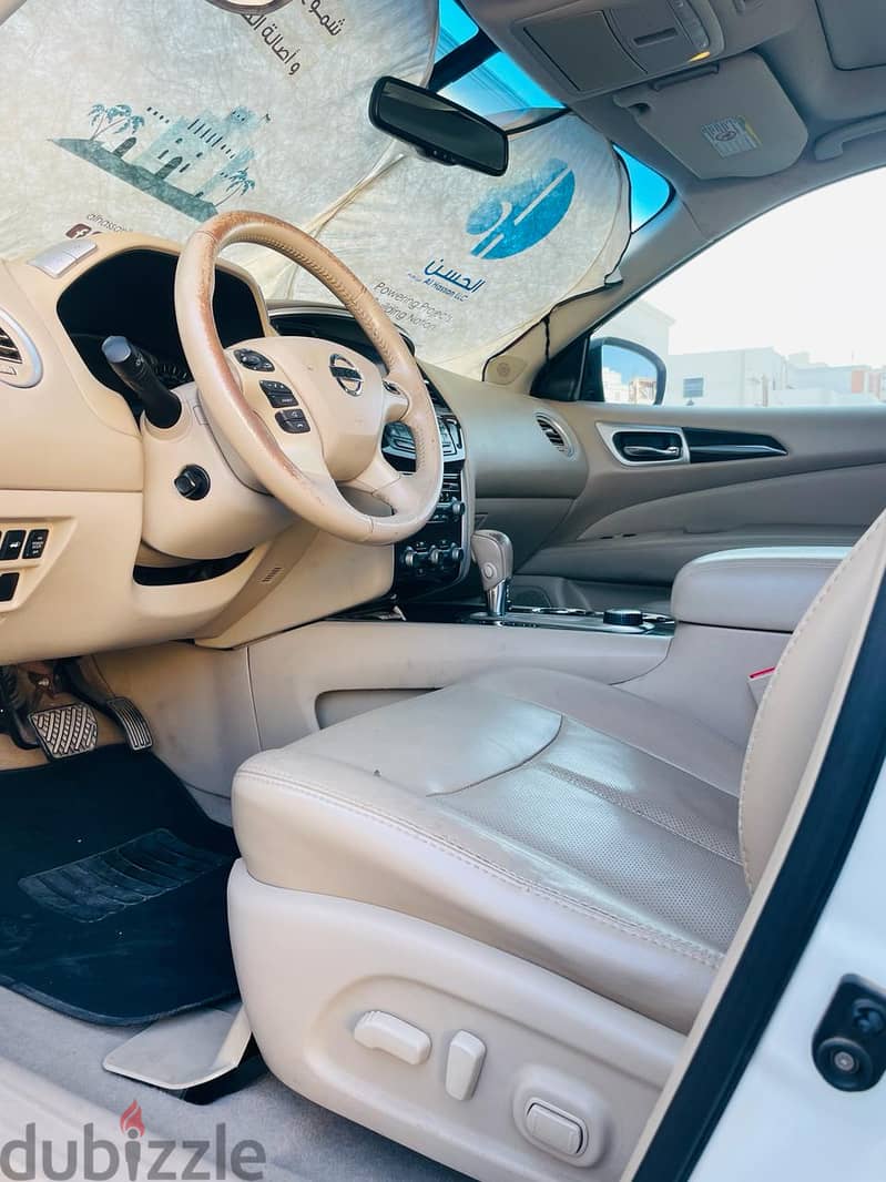 Nissan Pathfinder Top Edition Oman Car 5