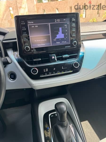 Toyota Corolla SE 2021 -hatchback 10
