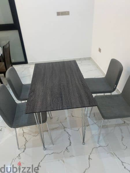 dining set 4 seaters 1