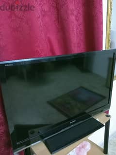 SHARP LCD tv 32 inches very good condition. with Airtel box
