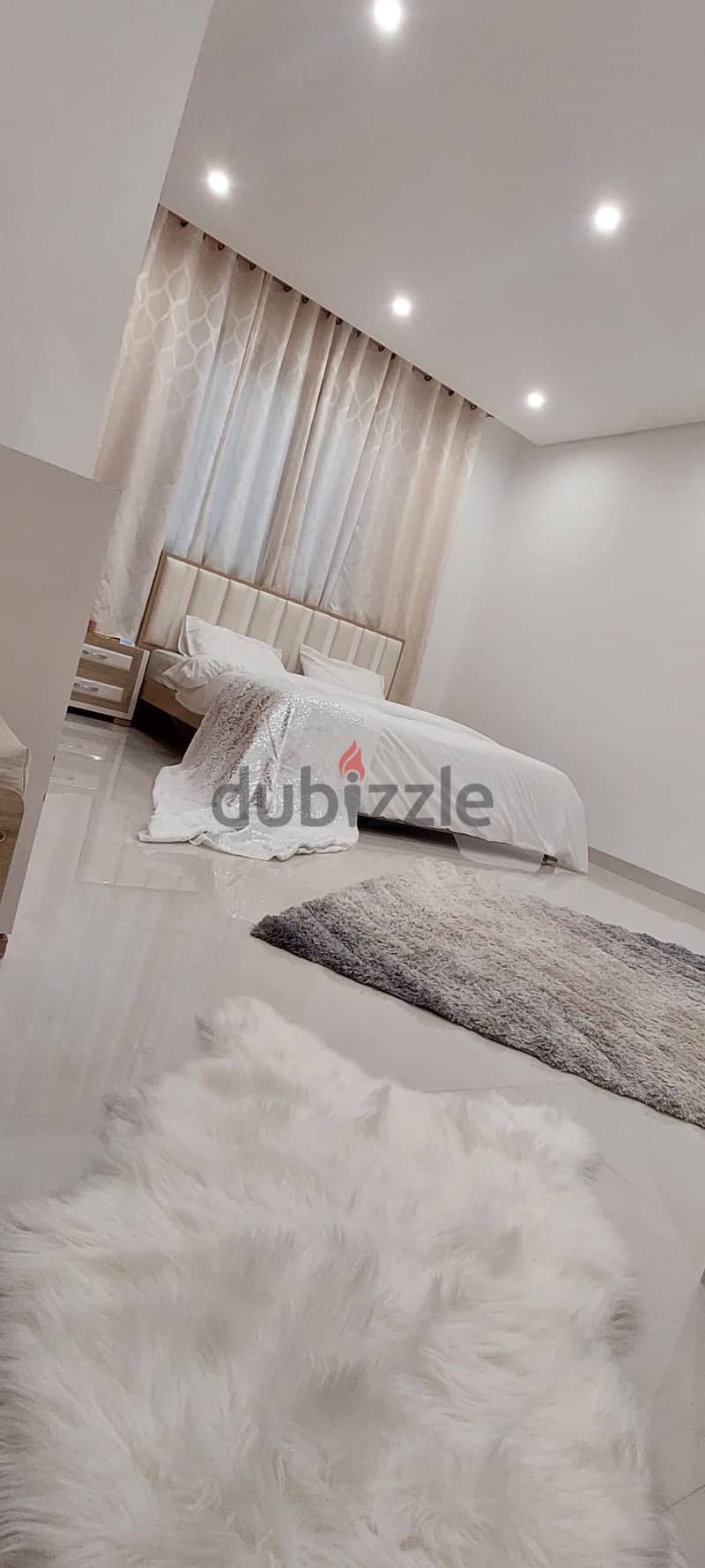 Luxury, Full-furnished, Brand-new, 2-Bedroom flat for Rent in Al-Mouj 3
