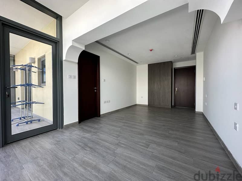 3 BR Amazing Duplex Penthouse Apartment for Rent – Muscat Hills 3